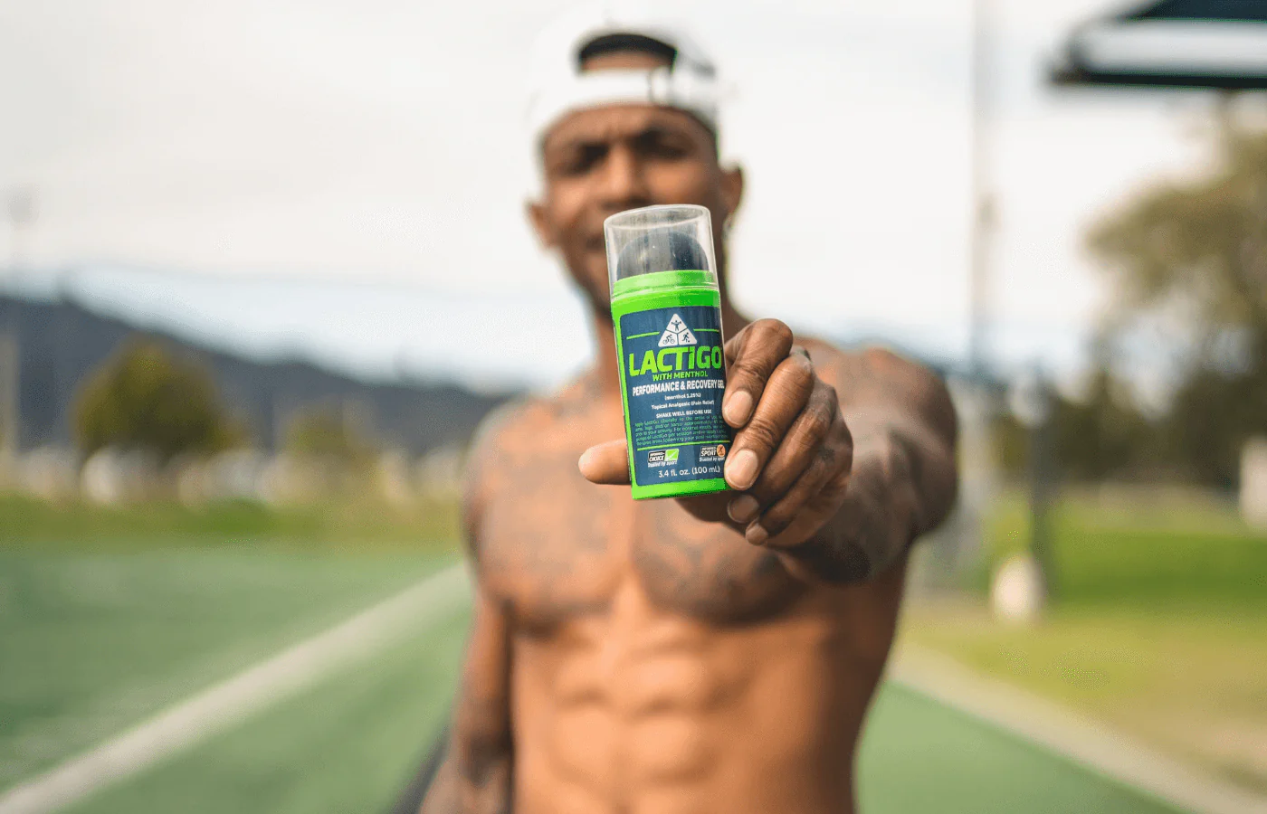 Athlete holding LactiGo